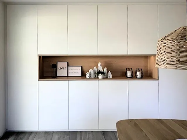 Raumteiler und Einbauschrank