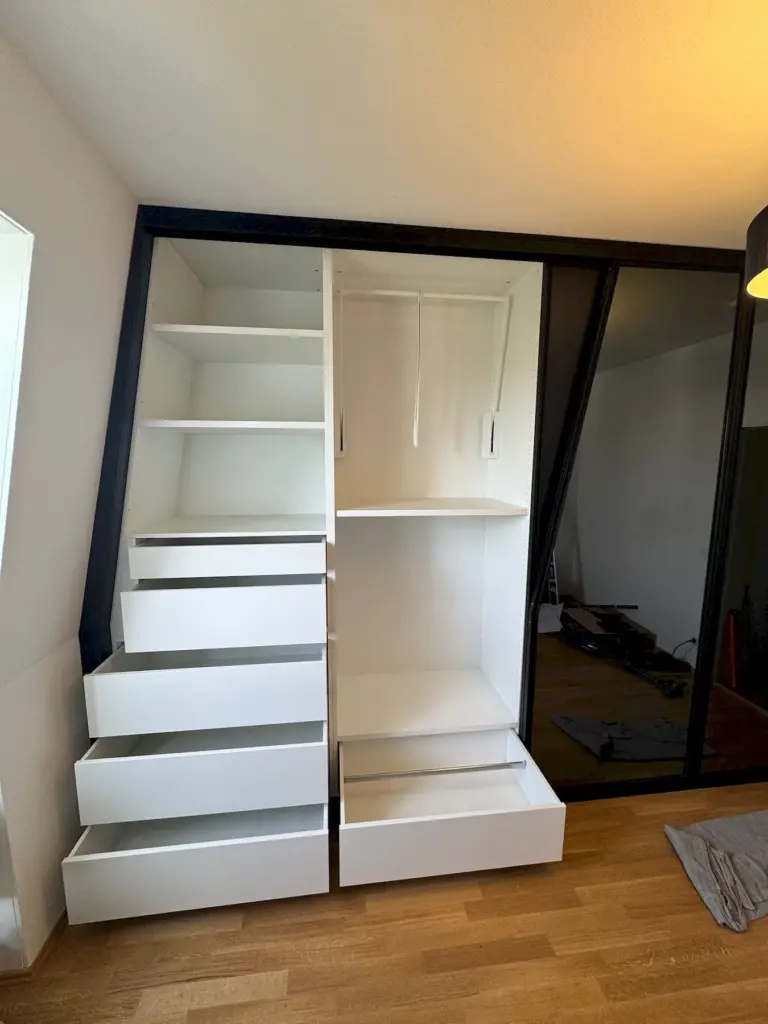 Kleiderschrank Schlafzimmer