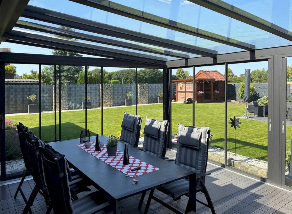 Kaltwintergarten, Sommergarten
